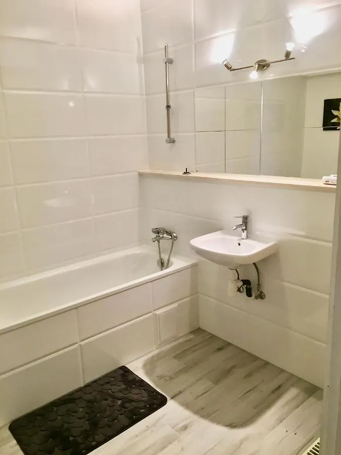 Romantic Two Bedroom Apartments Close To Normafa With Private Parking Budapest 0*,  Ungheria